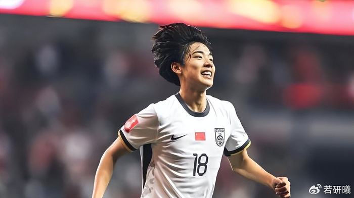 乐鱼游戏-喜讯!大连英博中锋位置迎来首位新晋国脚助阵,上赛季已征服球迷|朱鹏宇|北体大|毕津浩|李国旭_新浪体育_新浪新闻