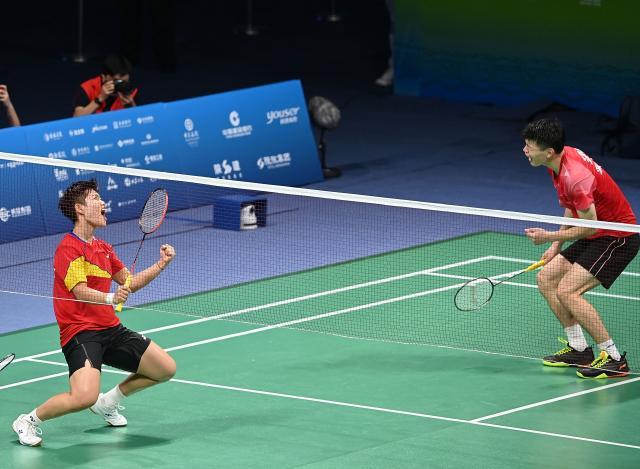 乐鱼平台-全运羽球项目鸣金收兵 “凡尘”“黄鸭”无可争议NO.1