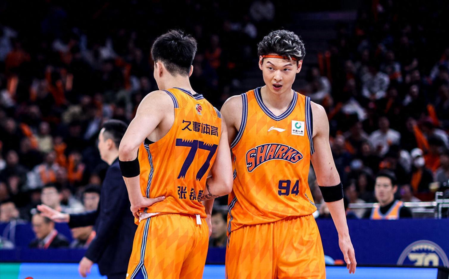 乐鱼在线-离不开周琦！北京水货中锋4中0，差点接班易建联，顶薪还剩1年