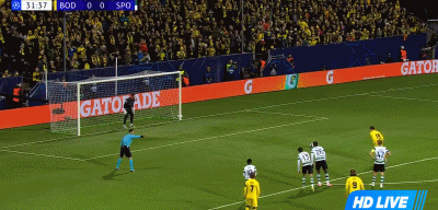 乐鱼在线-3-0！挪超黑马欧冠震撼5连胜 首次打进8强在望 5.4万人口小镇沸腾