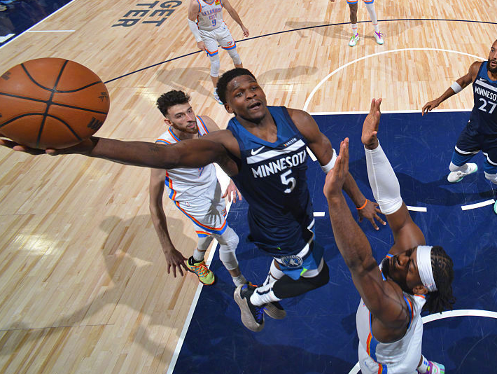 乐鱼游戏-艰难刷到20分,亚历山大续上128场20+纪录!爱德华兹表现很低迷